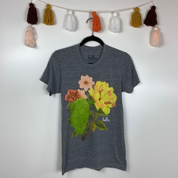 hello Tops - Hello Floral Graphic Slim Fit Tee XS